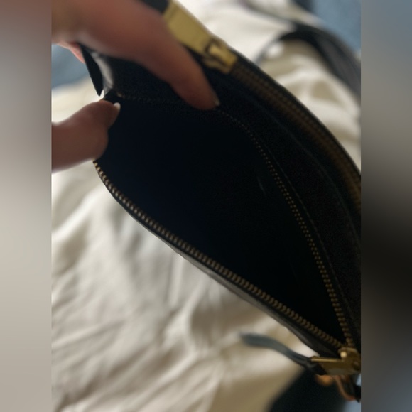 Fossil - Black Leather - Crossbody - Matching Wallet - Picture 16 of 16